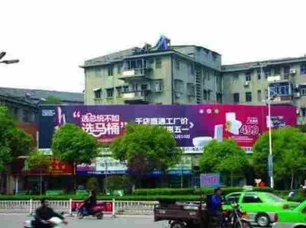 这些晴天霹雳烂文案,难道甲方是主犯?