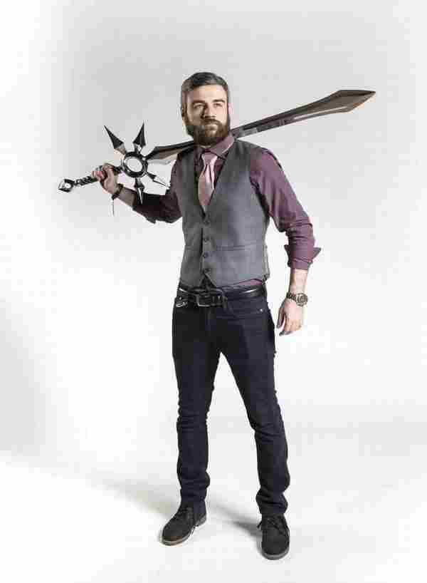 LOL中的武器售卖 你最想要谁的?