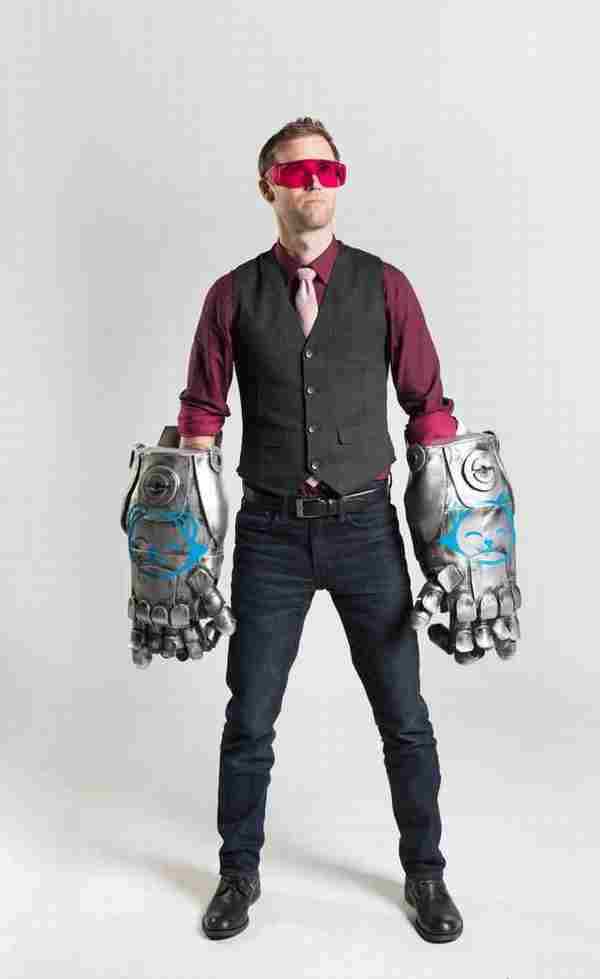 LOL中的武器售卖 你最想要谁的?